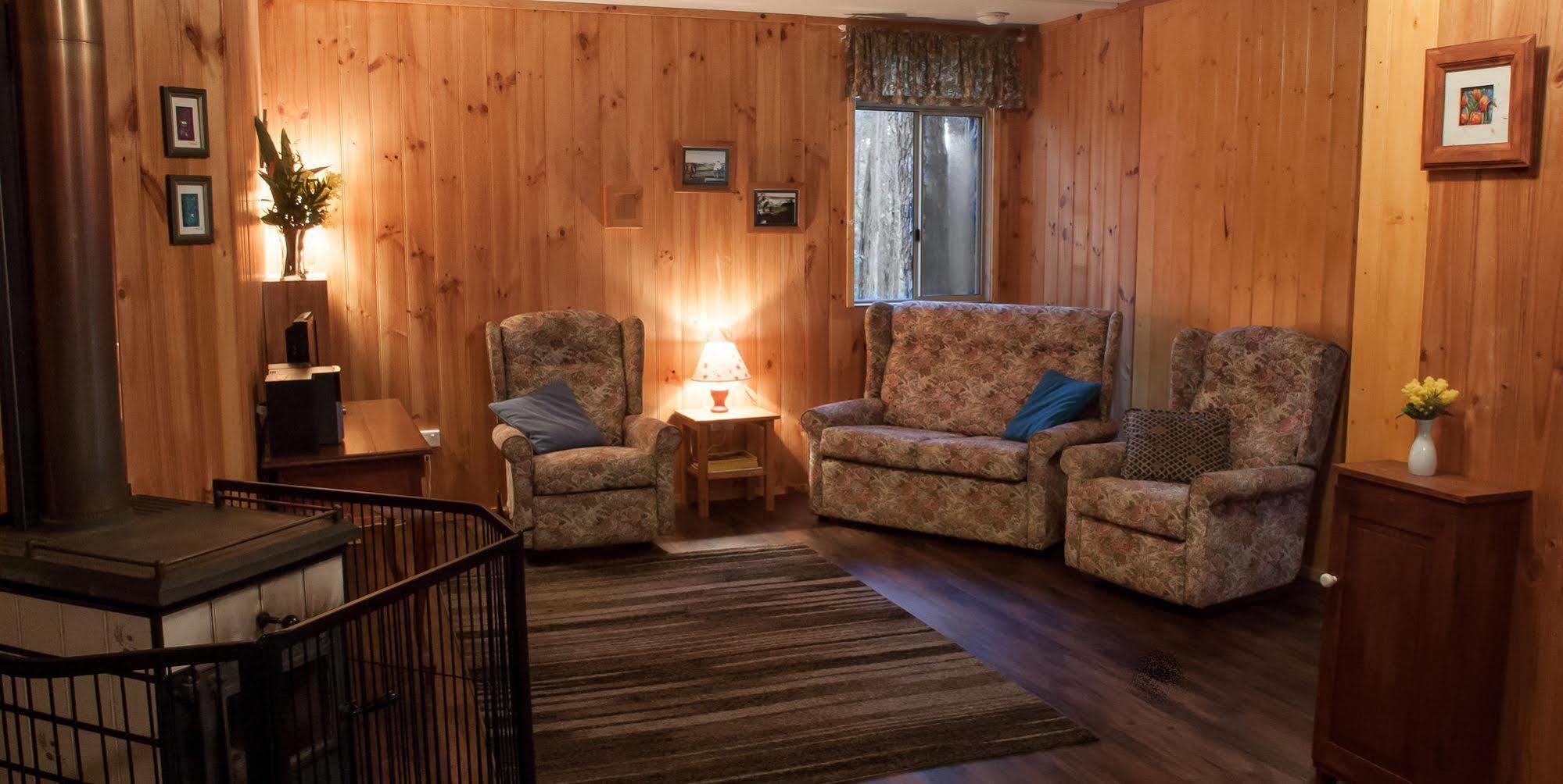 Balingup Heights Hilltop Forest Cottages Esterno foto