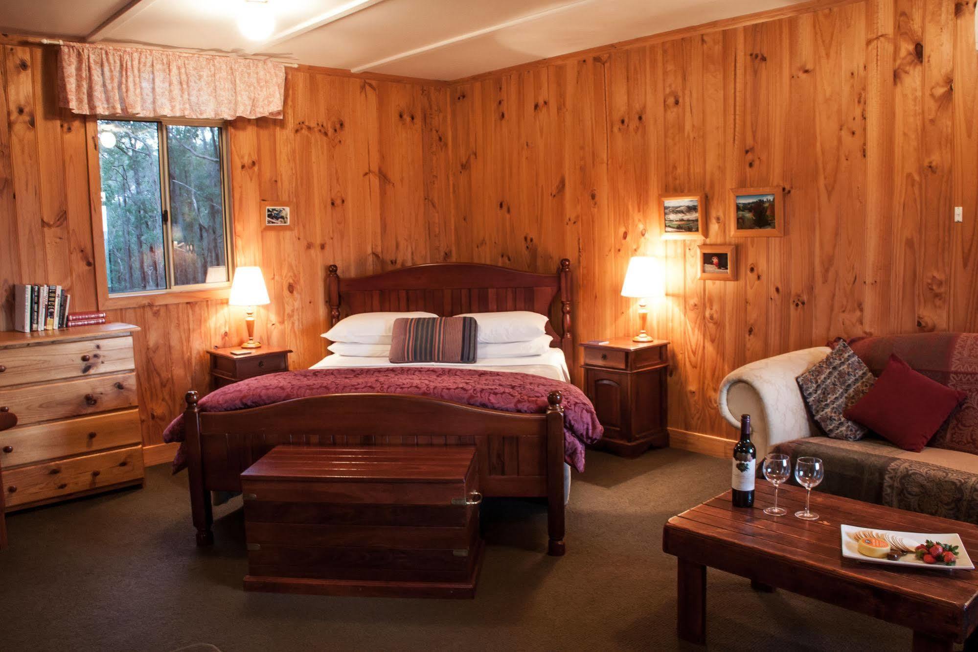 Balingup Heights Hilltop Forest Cottages Esterno foto