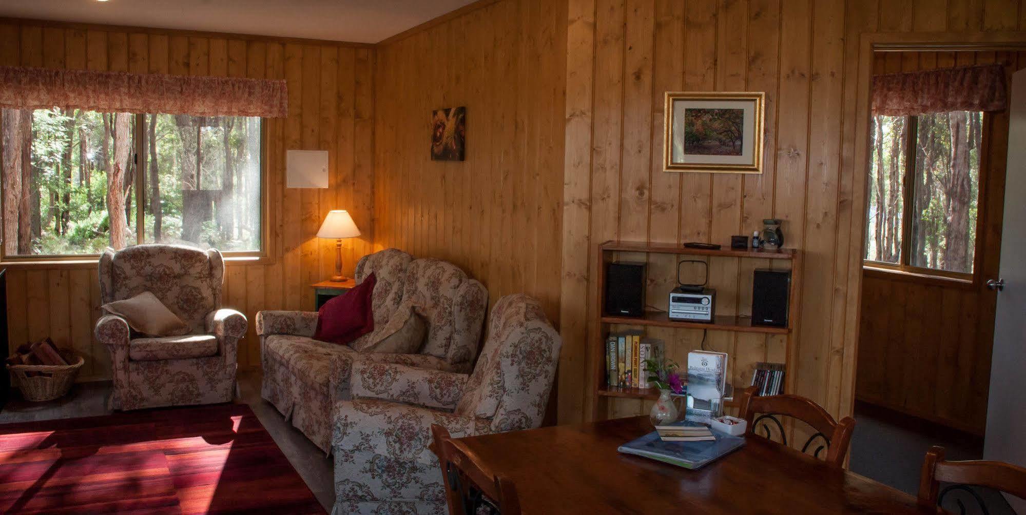 Balingup Heights Hilltop Forest Cottages Esterno foto